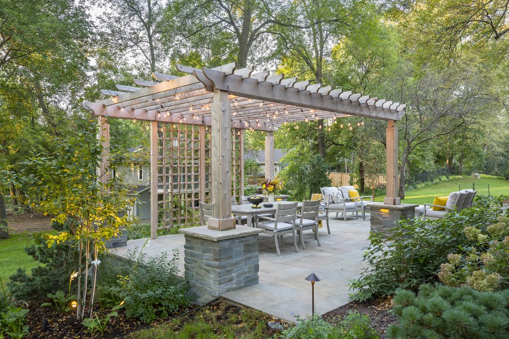 Landscaping professionals in Twin Cities MN